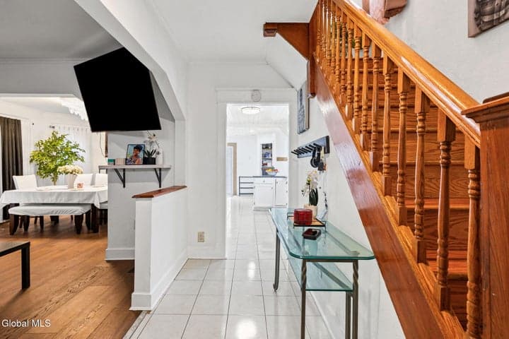 837 Harrison Avenue, Schenectady, NY, photo 5