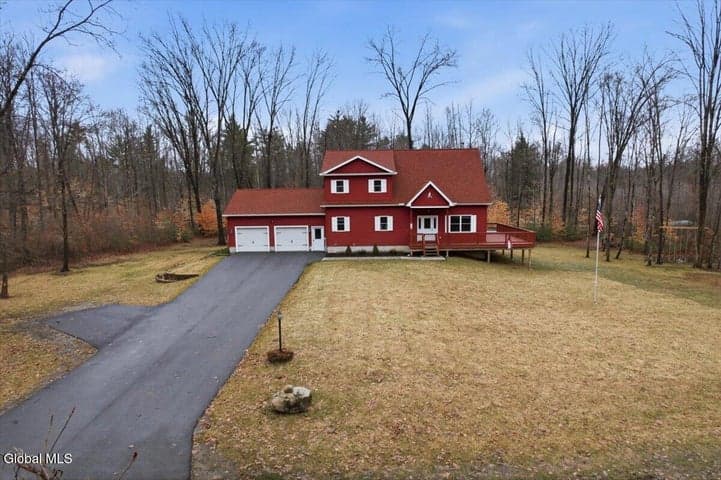 364 Gansevoort Road, Moreau, NY, photo 1