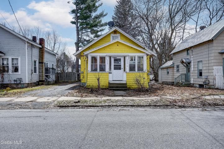 10 Franklin Street, Gloversville, NY, photo 2