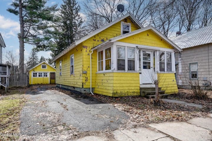 10 Franklin Street, Gloversville, NY, photo 5