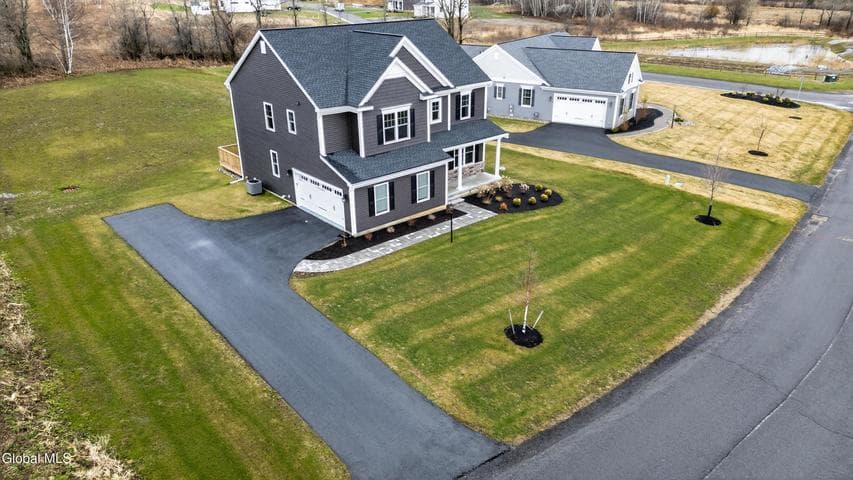 10 Scarlet Street, Clifton Park, NY, photo 4