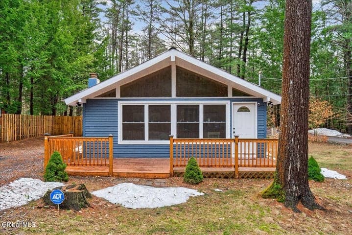12 Minder Road, Corinth, NY, photo 1