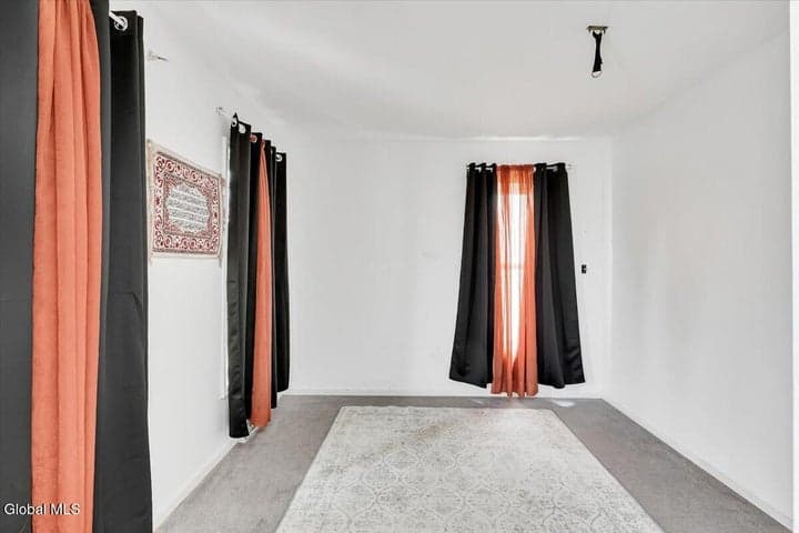 564 Snyders Lake Road, North Greenbush, NY, photo 5