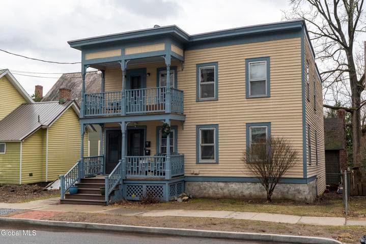 28 Waterbury Street, Saratoga Springs, NY, photo 1