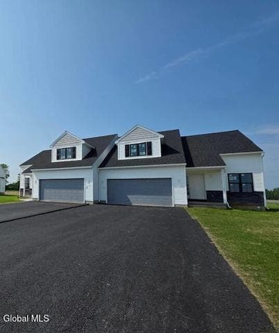11 Walke Way, Halfmoon, NY, photo 1
