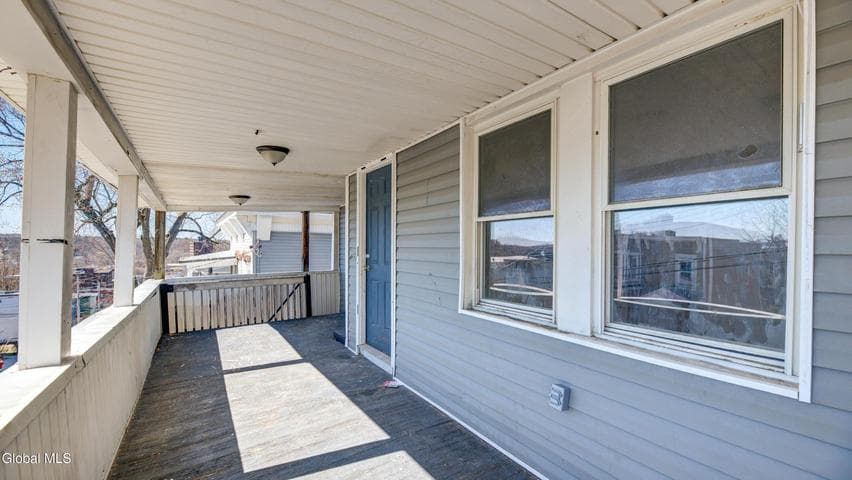 82 Wall Street, Amsterdam, NY, photo 4