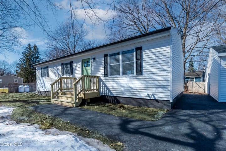 25 Hawley Road, Kinderhook, NY, photo 3