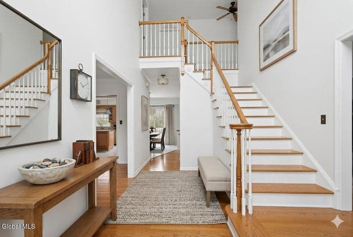 5 Cephalonia Drive, Niskayuna, NY, photo 3