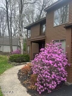 14 W Berkshire Drive, Clifton Park, NY, photo 3