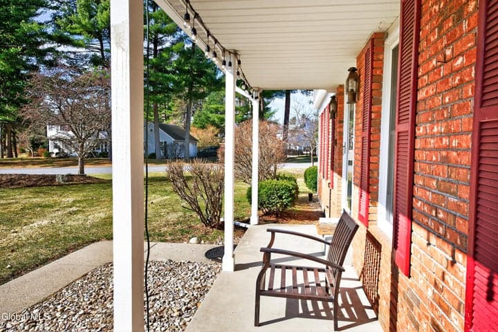 655 Salvia Lane, Guilderland, NY, photo 4