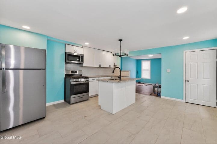 397 10th Street, Troy, NY, photo 3