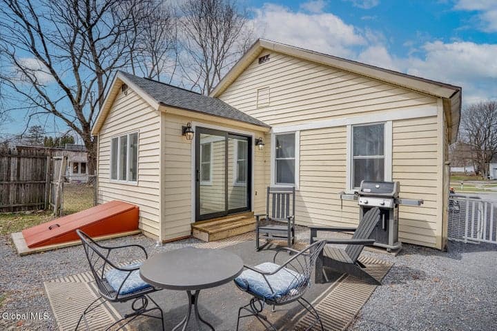 8 John Street, Greenwich, NY, photo 4