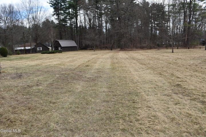 4 Fowler Lane, Wilton, NY, photo 4
