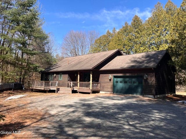 17 Hawkins Lane, Horicon, NY, photo 1