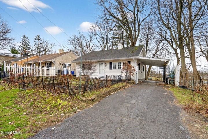 39 Orlando Avenue, Albany, NY, photo 3