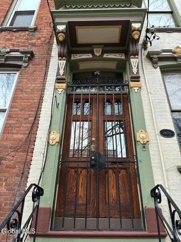165 Lancaster Street, Albany, NY, photo 3