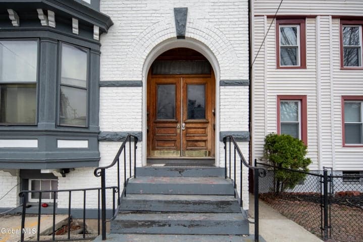 318 1st Street, Troy, NY, photo 2