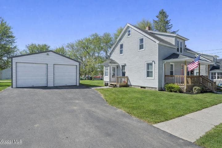 12 Elman Street, Broadalbin, NY, photo 2