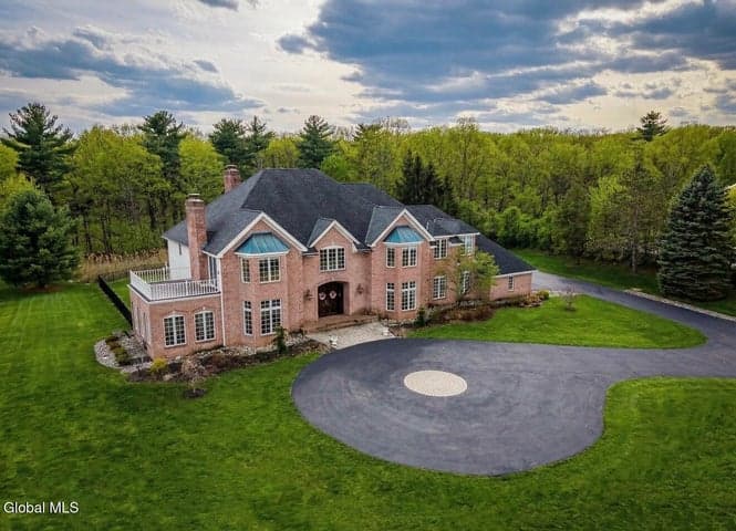 9 Sage Estate, Menands, NY, photo 1