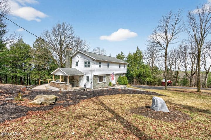 54 High Point Road, Berne, NY, photo 3