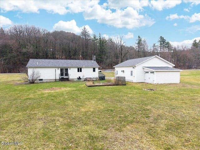 17459 NY-22, Berlin, NY, photo 3
