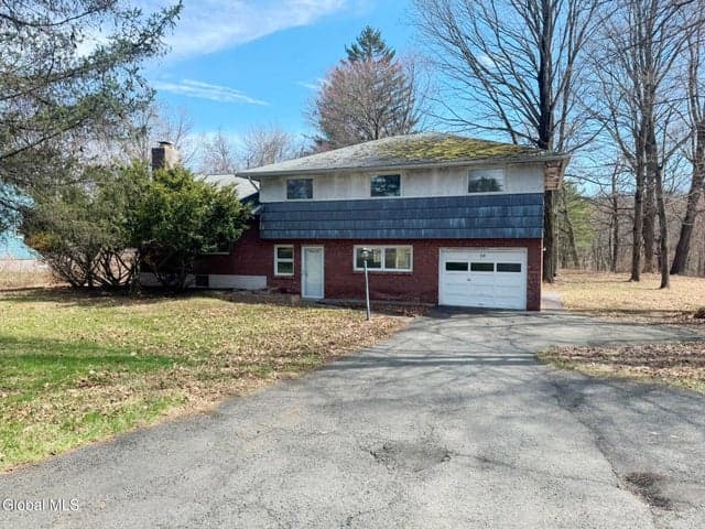 32 Troy Road, East Greenbush, NY, photo 1