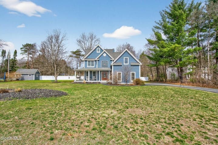 2 Meghan Court, Wilton, NY, photo 1