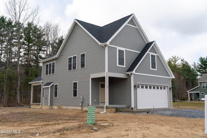 8 Indigo Way, Wilton, NY, photo 1