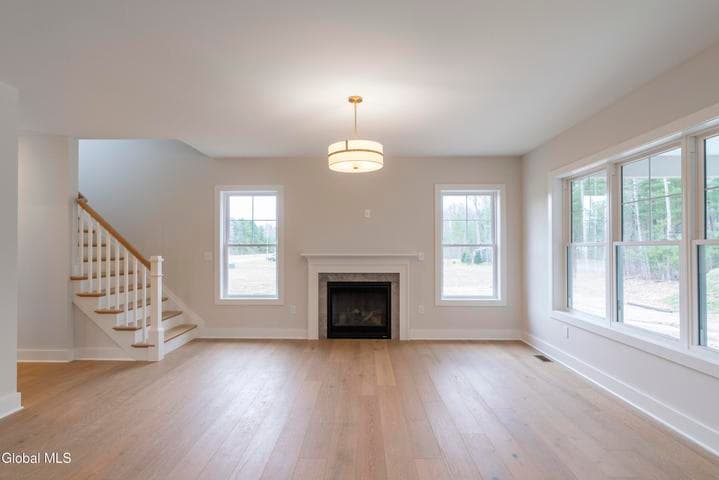 8 Indigo Way, Wilton, NY, photo 5
