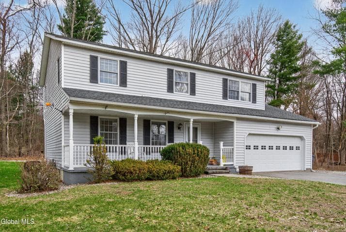 7 Gloucester Street, Clifton Park, NY, photo 2