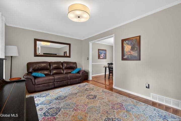 7 Gloucester Street, Clifton Park, NY, photo 5