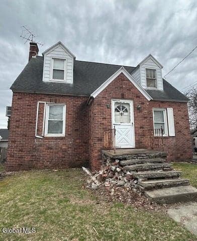 15 Quincy Street, Colonie, NY, photo 1