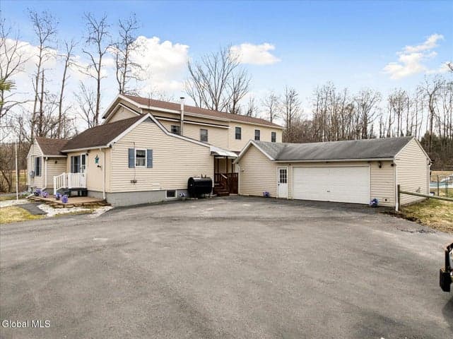 6126 Lowell Road, Rome, NY, photo 3