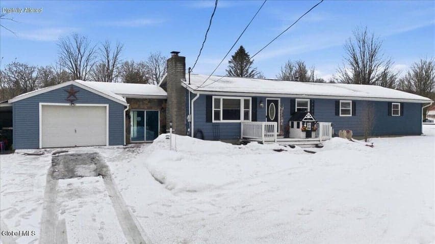 20 Campney Lane, Fort Ann, NY, photo 3