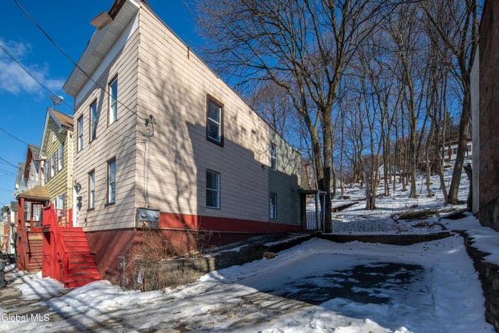 628 4th Street, Troy, NY, photo 1