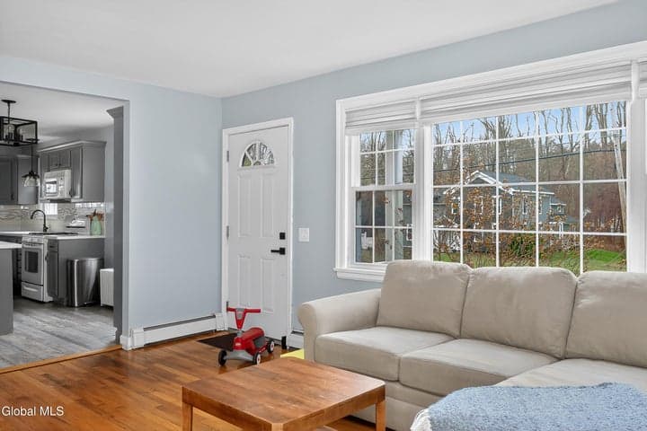 6483 Vosburgh Road, Altamont, NY, photo 4