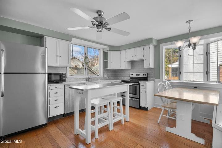 25 Forest Road, Delmar, NY, photo 3