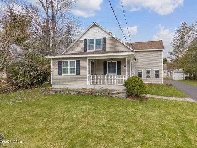 3009 Sunset Lane, Guilderland, NY, photo 1