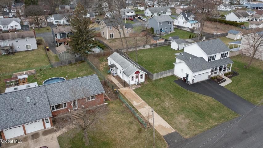 2073 Amsterdam Avenue, Rotterdam, NY, photo 3