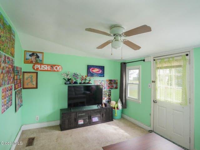 2073 Amsterdam Avenue, Rotterdam, NY, photo 4