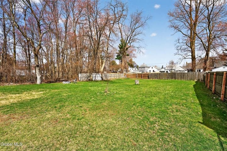2110 Nahant Street, Rotterdam, NY, photo 4