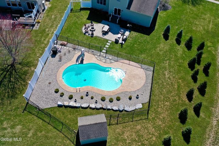 1 Parkway Circle, Malta, NY, photo 2