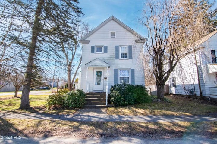 14 Grove Avenue, Hudson Falls, NY, photo 1