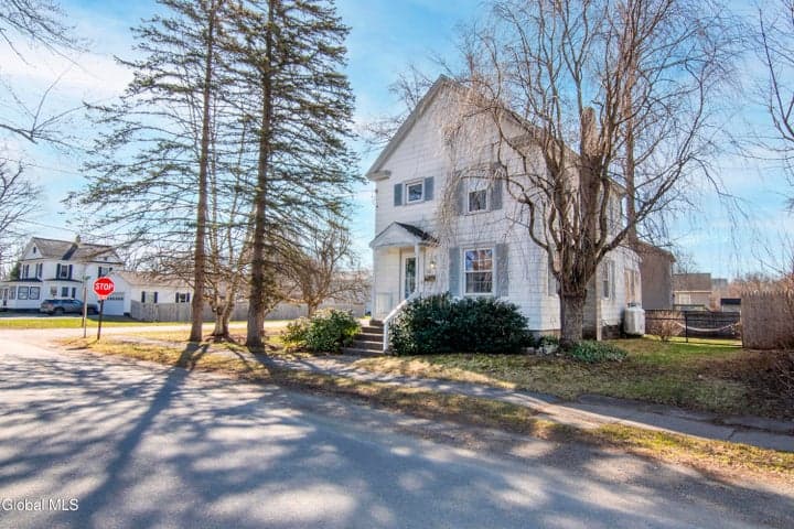 14 Grove Avenue, Hudson Falls, NY, photo 2