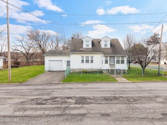 3 John Street, Green Island, NY, photo 2