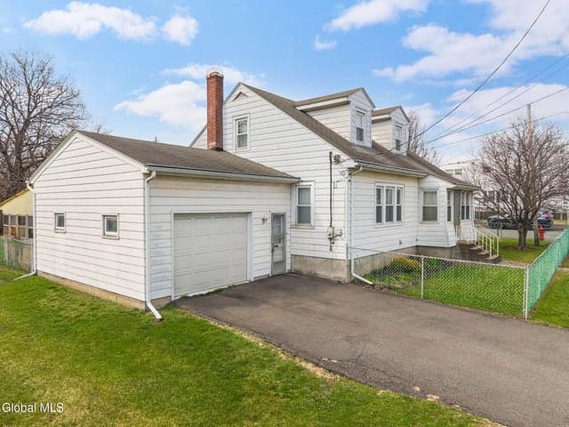 3 John Street, Green Island, NY, photo 3
