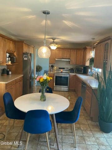 25 Balboa Drive, Latham, NY, photo 3