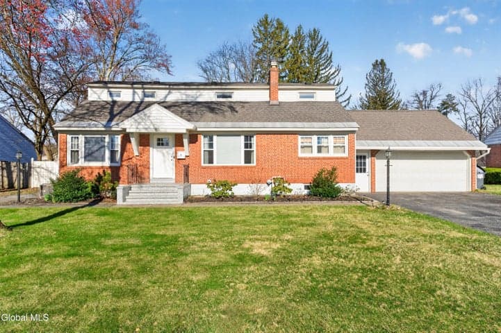 9 Mullen Drive, Rotterdam, NY, photo 1