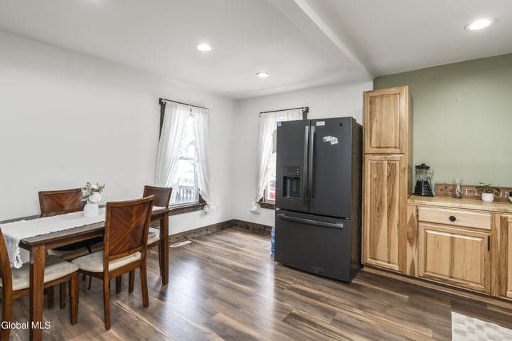 1265 Main Street, Rotterdam, NY, photo 4
