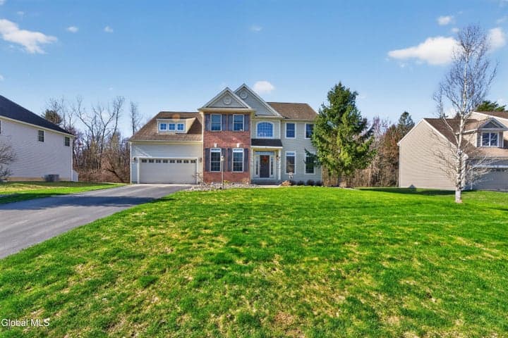 41 Empire Drive, Niskayuna, NY, photo 1